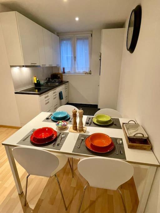 Gemuetliche Wohnung An Bester Lage Im Kreis 4 زيورخ المظهر الخارجي الصورة